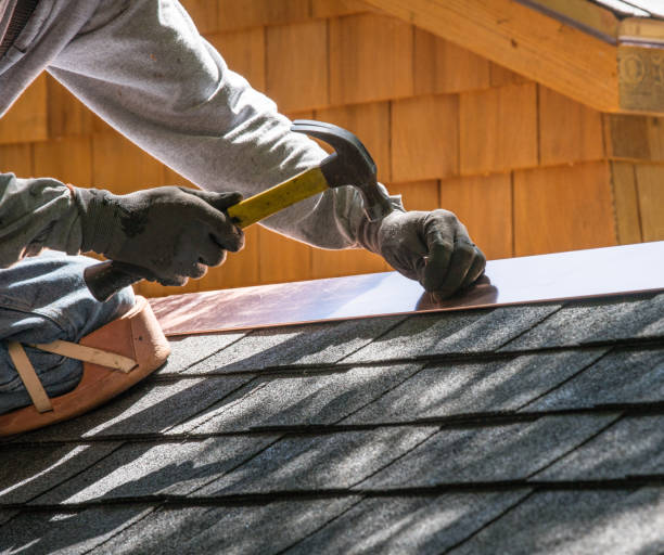 Best Emergency Roof Repair  in Centerville, IN